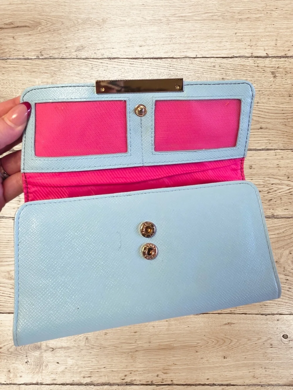 Tahari Light Blue Clutch Wallet RFID Snap Closure Multi Compartment